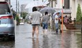 Тайфунът Данас наводни улиците в Западна Япония