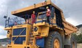 Камата подкара 240-тонен камион