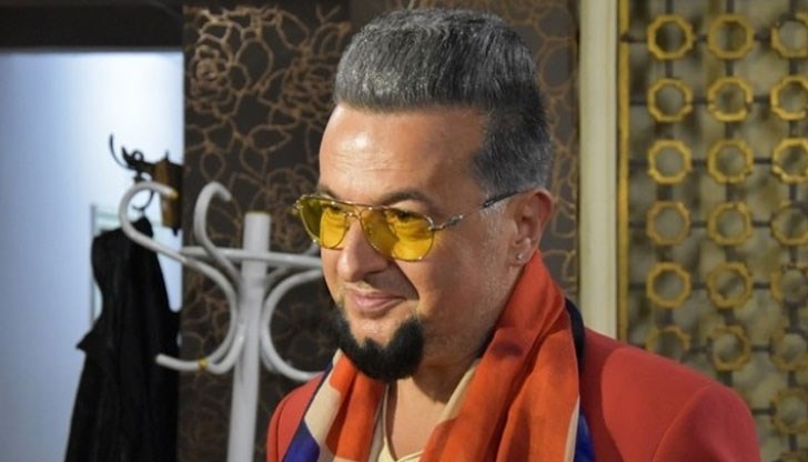 Лордът стана третият изпълнител на песента на Вида Пиронкова