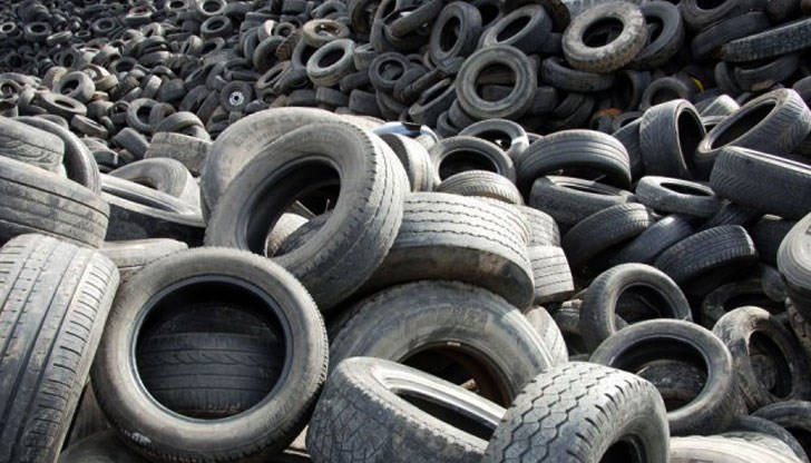 Учени са разработили технология за преработка на стари автомобилни гуми и производството на метилов алкохол