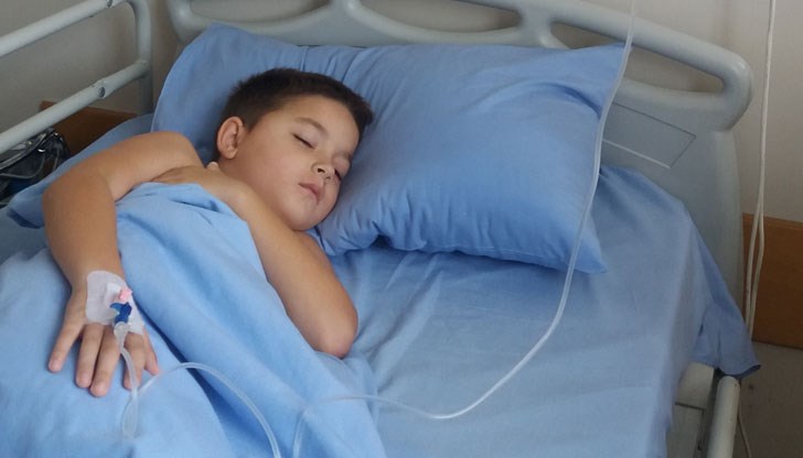 10-годишното дете има нужда от лечение, за да не остане завинаги в инвалидна количка 10-годишното дете има нужда от лечение, за да не остане завинаги в инвалидна количка