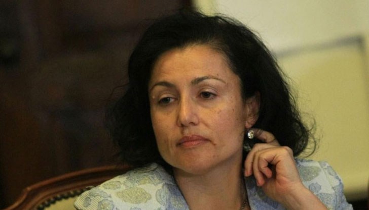 Десислава Танева: Нормално е да очакваме, че ще има нови огнища Десислава Танева: Нормално е да очакваме, че ще има нови огнища