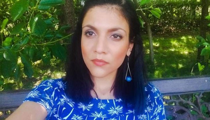 За какво са ни къщи музеи, галерии, храмове и т.н., когато трябва място, трябват молове, бардаци и тук-там някакви руини, напомнящи за миналото, което все повече се обезценява… За какво са ни къщи музеи, галерии, храмове и т.н., когато трябва място, трябват молове, бардаци и тук-там някакви руини, напомнящи за миналото, което все повече се обезценява…