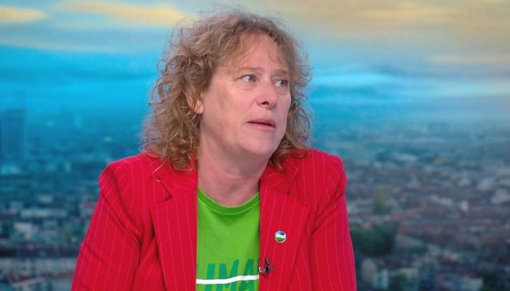 Екологът Албена Симеонова: Тази небрежност не е на някой обикновен човек или ловец Екологът Албена Симеонова: Тази небрежност не е на някой обикновен човек или ловец