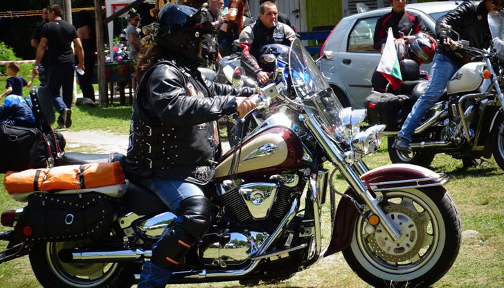 Започна традиционният XIII-и мотосъбор