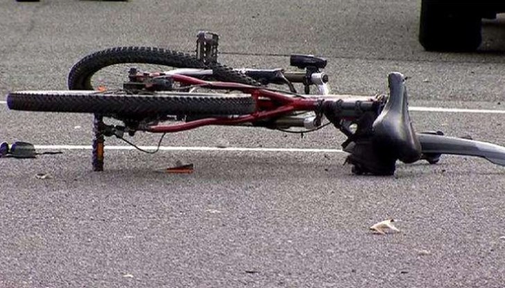 Пострадалият е настанен в болница с фрактура на тазобедрена става