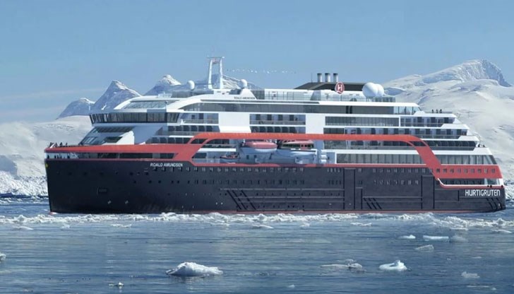 Хибридният круизен кораб "Роалд Амундсен" побира 500 пасажера
