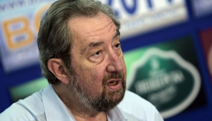 Почти никъде в Европа не се гласува машинно, изтъква Юлий Павлов