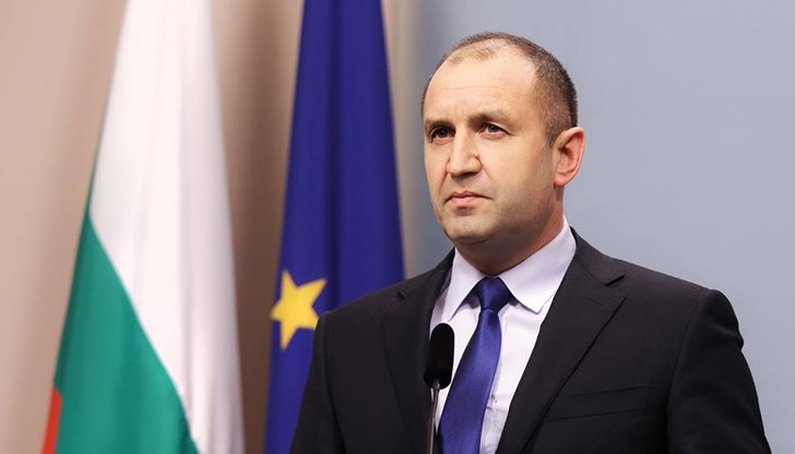 След гласуването остава възможността за отворено финансиране на партиите, т.е. чрез дарения от юридически лица и еднолични търговци След гласуването остава възможността за отворено финансиране на партиите, т.е. чрез дарения от юридически лица и еднолични търговци