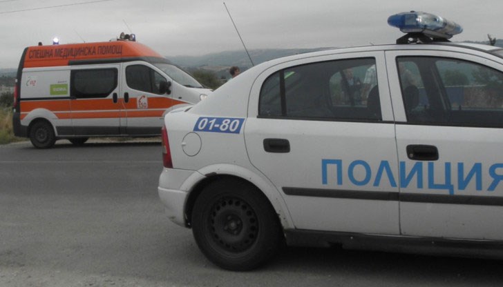 Три автомобила са се ударили в района на Евксиноград, малко след спирка "Марек"