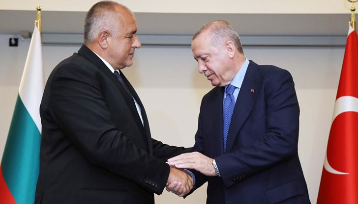 Оценяваме приноса на Турция по въпросите с миграцията и подкрепяме продължаването на добрите практики, заяви българският премиер