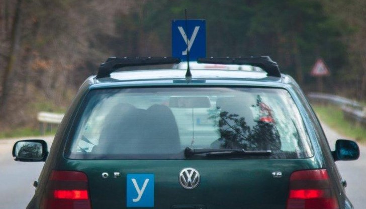 Автоинструкторите се заканват, че ще започнат протестни действия, ако бъдат принудени да купуват симулатори