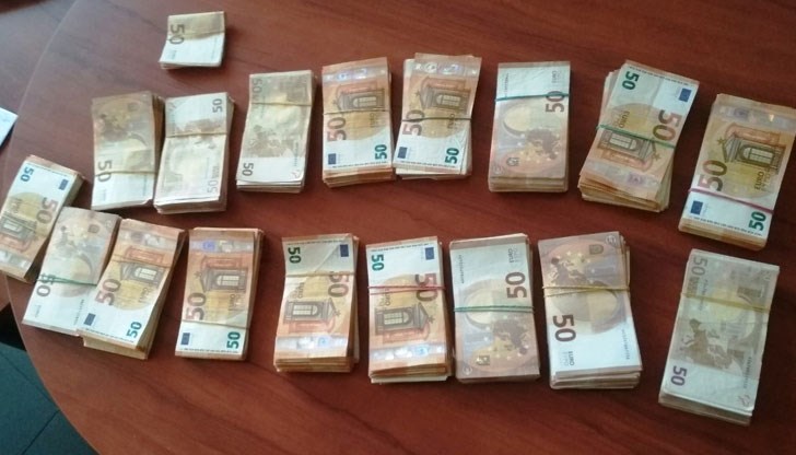 Парите били предназначени за покупка на автомобил, обяснил хванатият украински гражданин