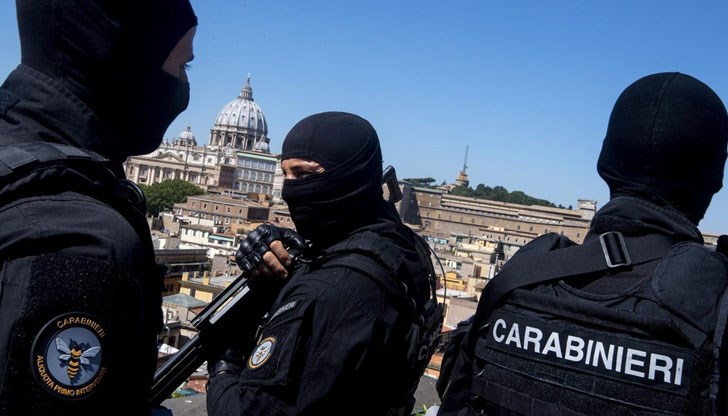 Полицията е засякла разговор на сириец, който е казал „утре в Рим ще отиде в рая”