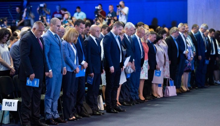 Вие сте виновни! България умира заради вашето предателство Вие сте виновни! България умира заради вашето предателство