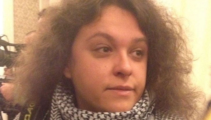 Това е намордник за демокрацията. А не за куче над 5 кила