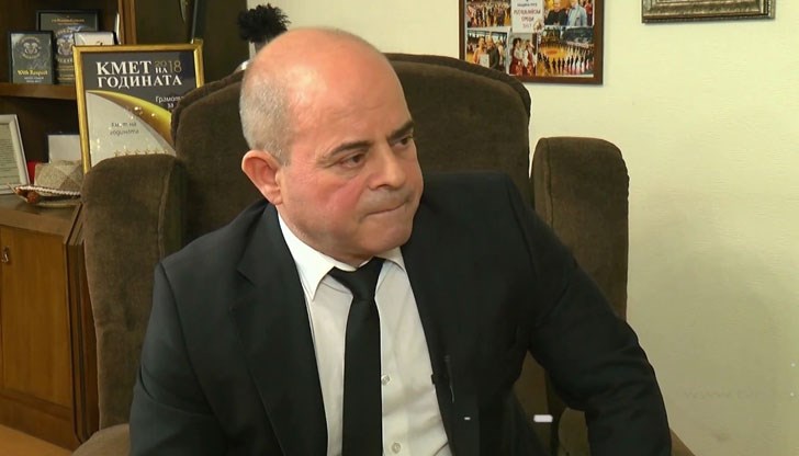 За сумата от 1,5 млн. можеше да направите адресна регистрация на всички комари, да им поставите ушни марки или намордници, за да не ни хапят