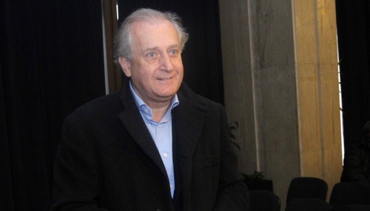 Най-големият акционер в БТК е подал индикативна оферта за придобиването на румънския филиал на гръцкия телеком ОТЕ - Telekom Romania Най-големият акционер в БТК е подал индикативна оферта за придобиването на румънския филиал на гръцкия телеком ОТЕ - Telekom Romania