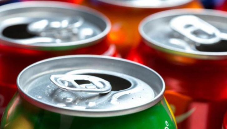 Газираните напитки със захарни заместители, които се смятат за диетични, повишават риска от възникване на инсулт и слабоумие
