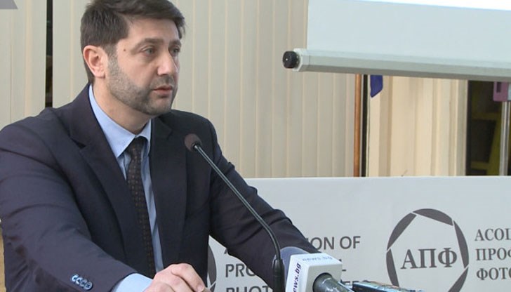 Проверката ще се точи поне три месеца, а данъчните вероятно ще се окажат невинни за най-големия теч на информация