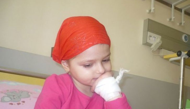 5-годишното момиченце издъхна след отказано финансиране за лечение в чужбина