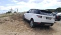 Джип паркира върху дюна в Приморско