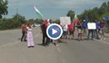 Протестиращите край Крушаре искат оставката на правителството