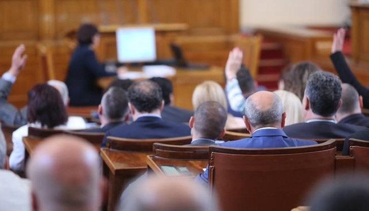 Ще има нова левица и нова десница