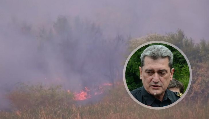 Към момента пожарът край сливенските села Еленово, Сокол и Радево е локализиран
