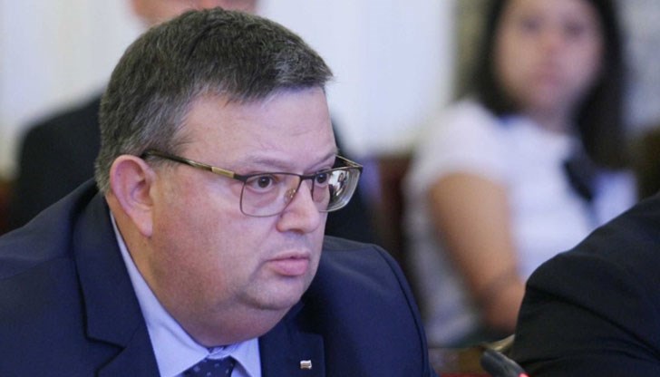 Повод за това е публикуваното журналистическо разследване "Война на трупове" на Генка Шикерова и Антикорупционния фонд Повод за това е публикуваното журналистическо разследване "Война на трупове" на Генка Шикерова и Антикорупционния фонд