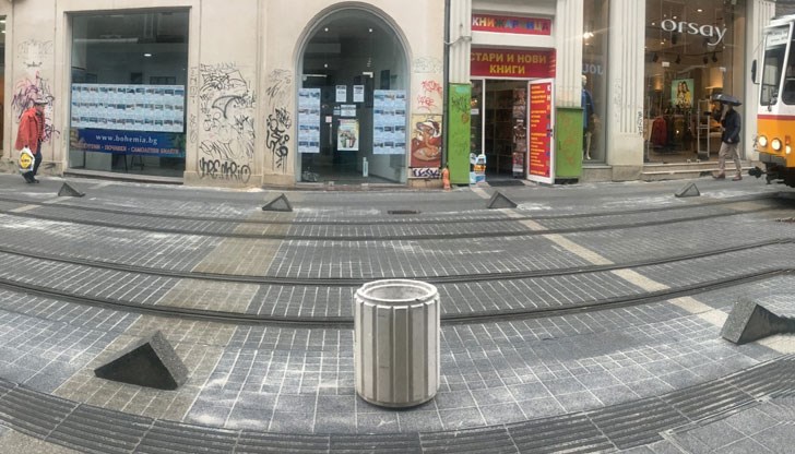 Жена постъпи в болница с наранена челюст, а мъжът ѝ, който си отмъсти на три ограничителя, е с повдигнато обвинение за хулиганство Жена постъпи в болница с наранена челюст, а мъжът ѝ, който си отмъсти на три ограничителя, е с повдигнато обвинение за хулиганство