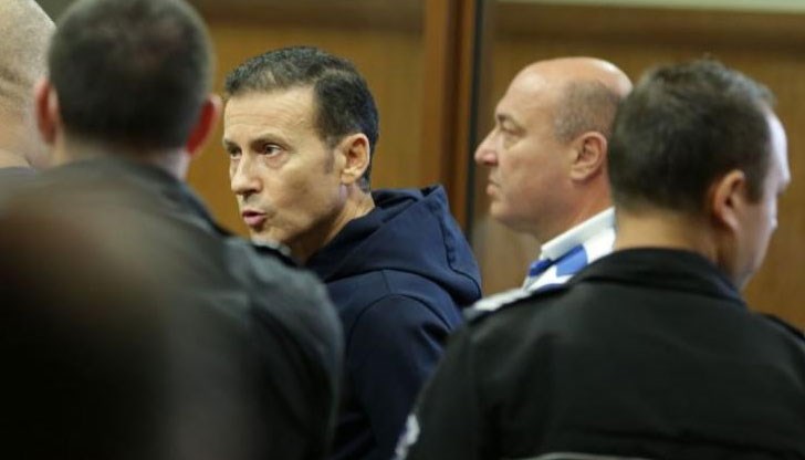 Дори той не успя да измъкне боса от ареста Дори той не успя да измъкне боса от ареста