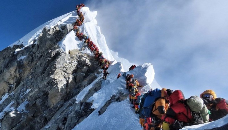 Желаещите ще трябва да докажат опита си като алпинисти Желаещите ще трябва да докажат опита си като алпинисти