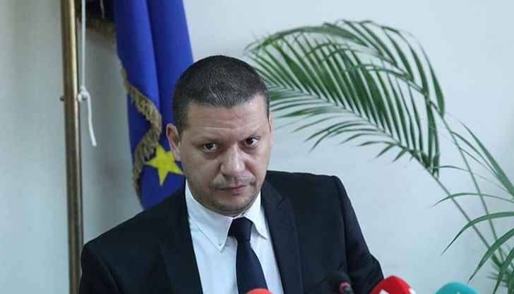 Позиция областният управител на Софийска област Илиан Тодоров по повод обявеното намерение на Слави Трифонов да влиза в политиката