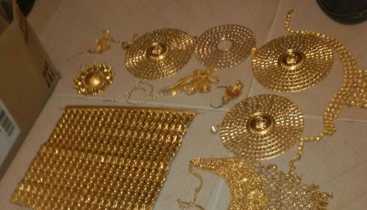 Конфискувани са близо 9 кг незаконно внесено в страната злато, над 6 кг контрабанден тютюн, 400 безакцизни цигари, 14 кг месо без документи