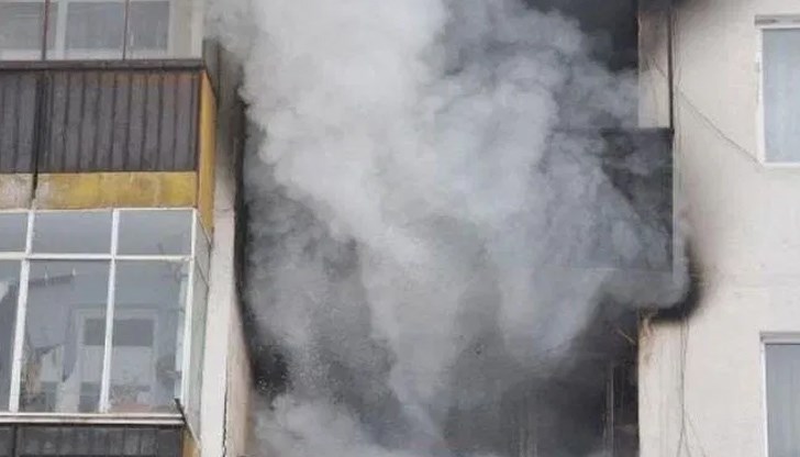 При готвене на газов котлон се е била самозапалила мазнина При готвене на газов котлон се е била самозапалила мазнина