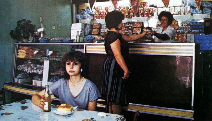 По времето на Тодор Живков народът работеше и ако и да не живееше охолно, не се лишаваше от нищо По времето на Тодор Живков народът работеше и ако и да не живееше охолно, не се лишаваше от нищо