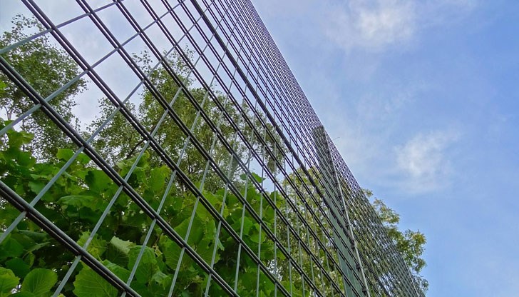 42-годишният беглец още се издирва 42-годишният беглец още се издирва