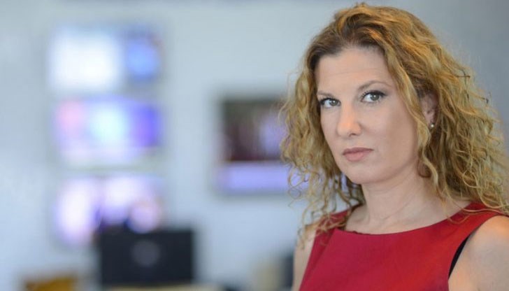 Тия дето не й пуснаха разследването може би също ще трябва да отговарят защо. Сега са сгушени в анонимността на чиновничеството, но няма вечни пристани, допълва журналистката