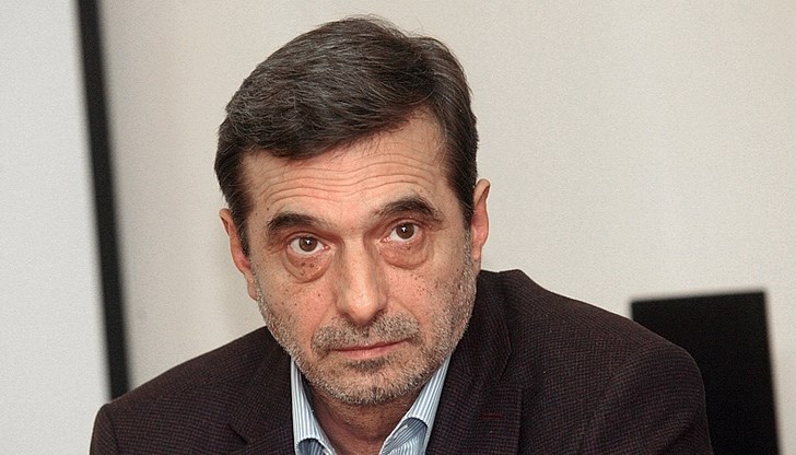 Работим извънредно най-много, но трудът не се заплаща като извънреден Работим извънредно най-много, но трудът не се заплаща като извънреден