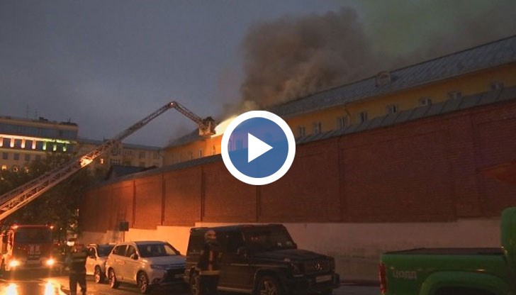 Той е построен през 1386 година