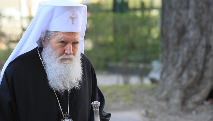 Така и ние да живеем достойно, каза светия отец Така и ние да живеем достойно, каза светия отец