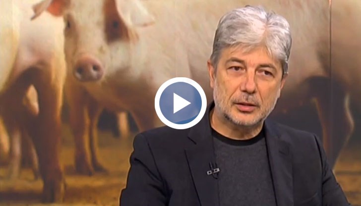 Темата коментира министърът на околната среда и водите