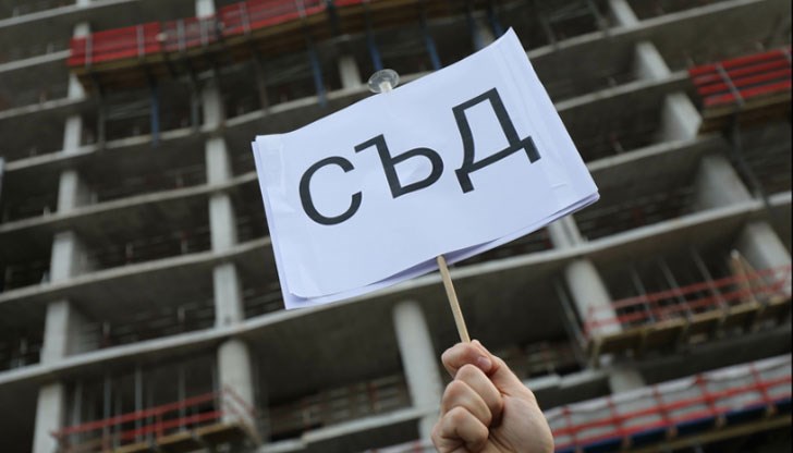 В пороя от хаквания, африкански чуми и главни прокурори, по-встрани остана един знаков случай - "Златен век" на "Артекс" В пороя от хаквания, африкански чуми и главни прокурори, по-встрани остана един знаков случай - "Златен век" на "Артекс"