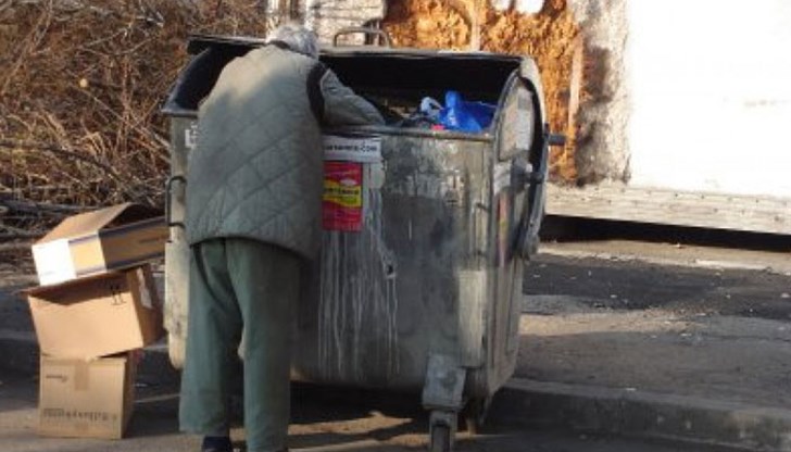 С която да се гордея. В която да има усмихнати лица по улицата. И никой да не рови по кофите.... С която да се гордея. В която да има усмихнати лица по улицата. И никой да не рови по кофите....