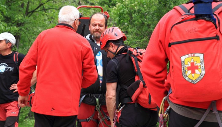 Вместо да благодари, мъжът избягал, за да не плаща за акцията