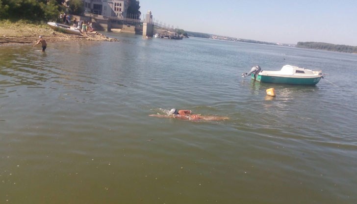 Ще бъдат отличени най-малкият и най-възрастният плувец Ще бъдат отличени най-малкият и най-възрастният плувец