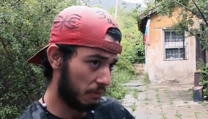 Силите на реда издирваха предполагаемия убиец на Кристин по земя и по въздух Силите на реда издирваха предполагаемия убиец на Кристин по земя и по въздух