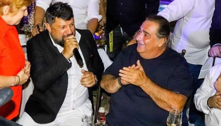 Стораро бе единственият български изпълнител, поканен лично от гръцкия си колега