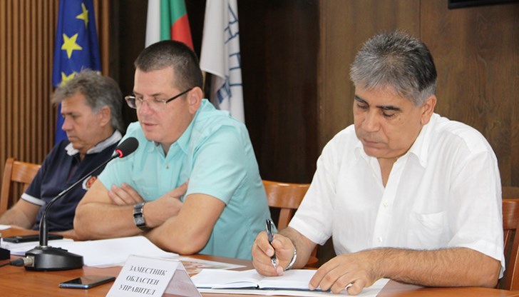 Вече се извършва дезинфекция на свинекомплекса в Голямо Враново